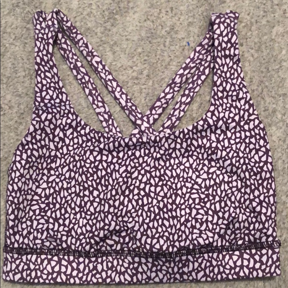 Lululemon sports bra